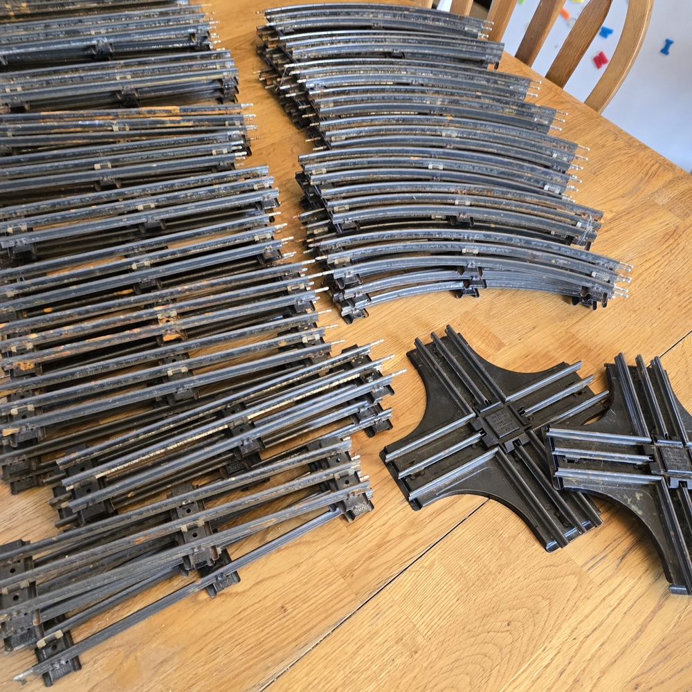 Vintage Lionel O guage Train Tracks (HUGE LOT)